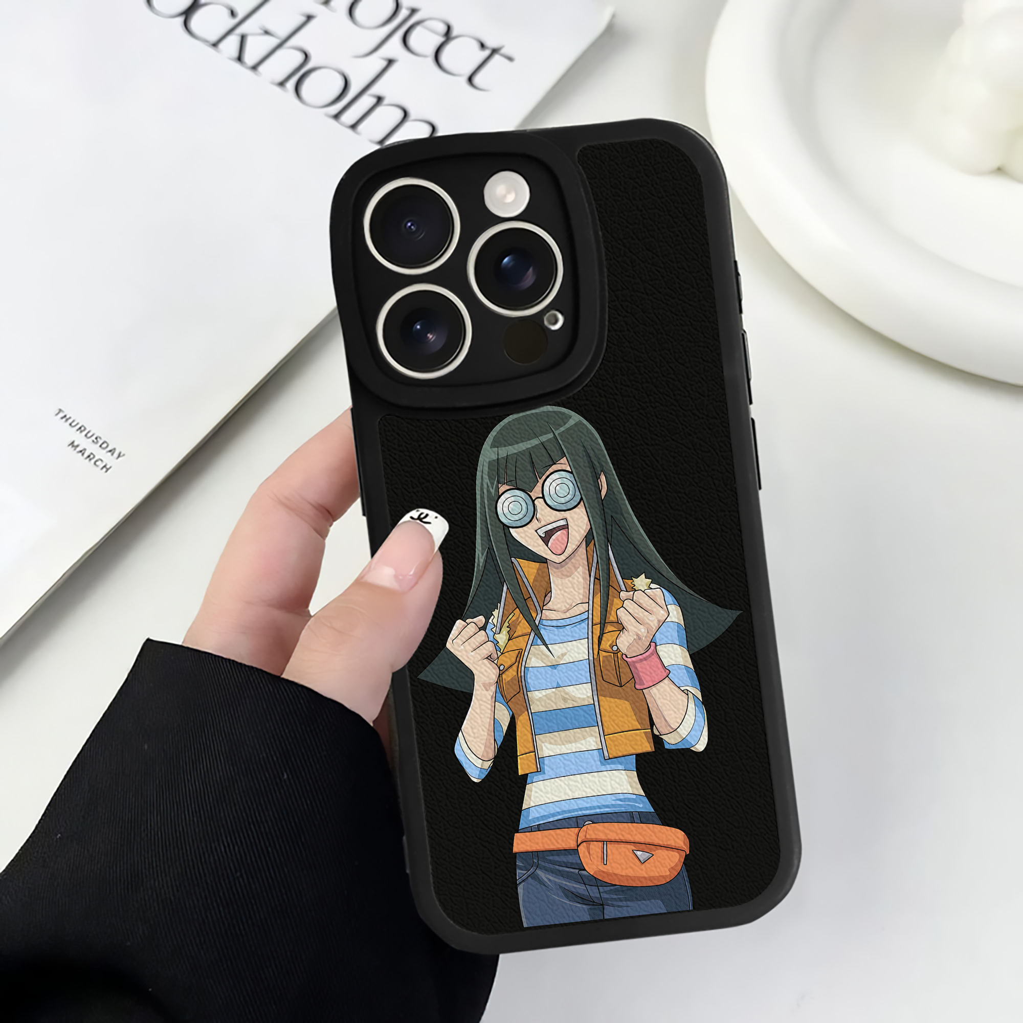 （画像用） 遊☆戯☆王 Yu-Gi-Oh! 【iPhone 16シリーズ対応】シリコンスマホケース（レザー調） 材質：シリコン